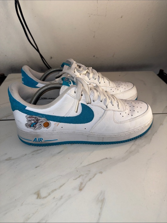 Nike Low-Top Sneakers - White with Teal Swoosh Air Force ones looney toons main image 7